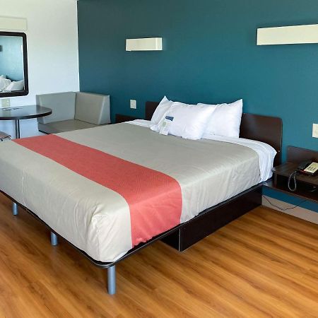 Motel 6 Cameron Mo Luaran gambar