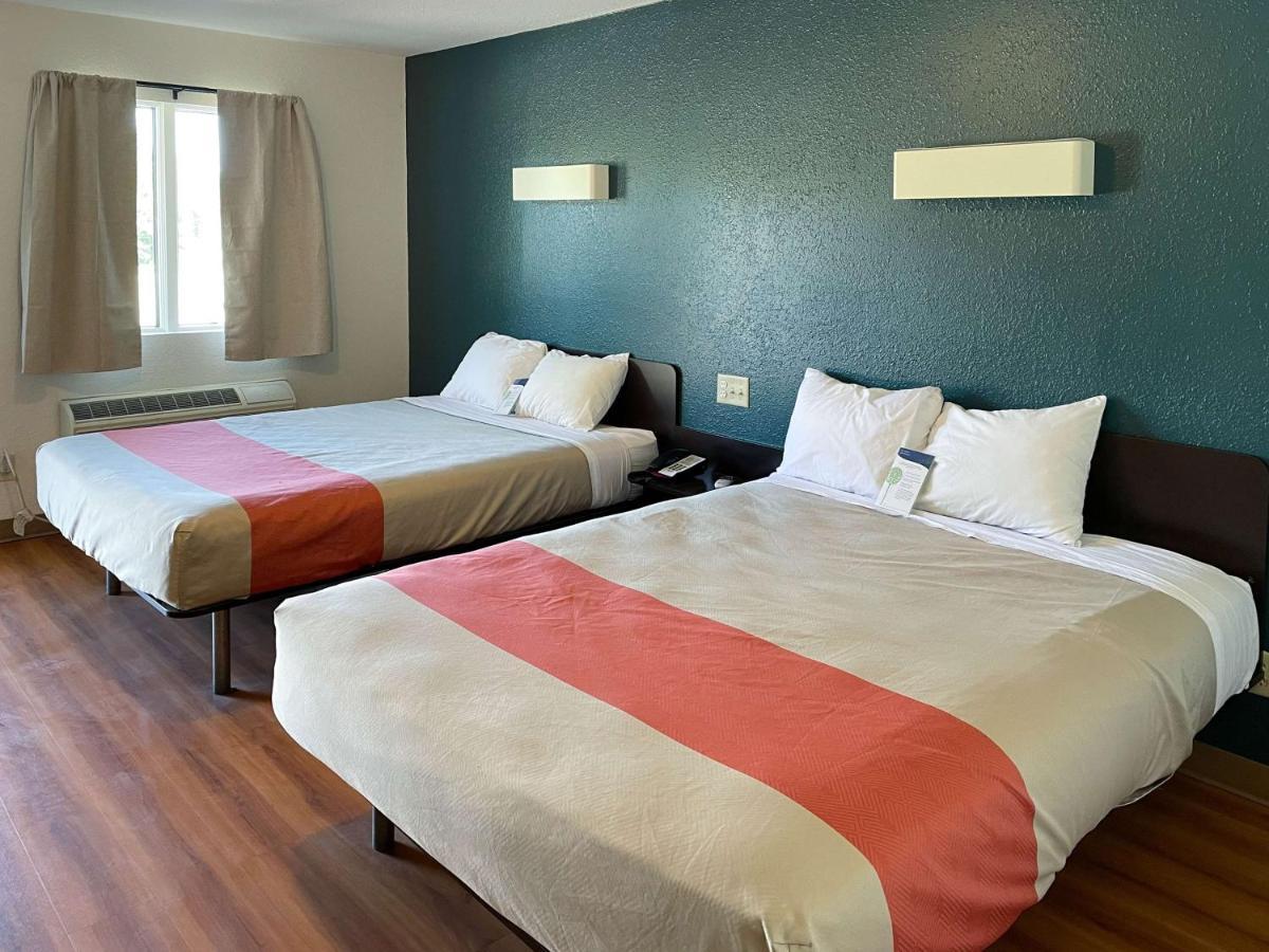 Motel 6 Cameron Mo Luaran gambar