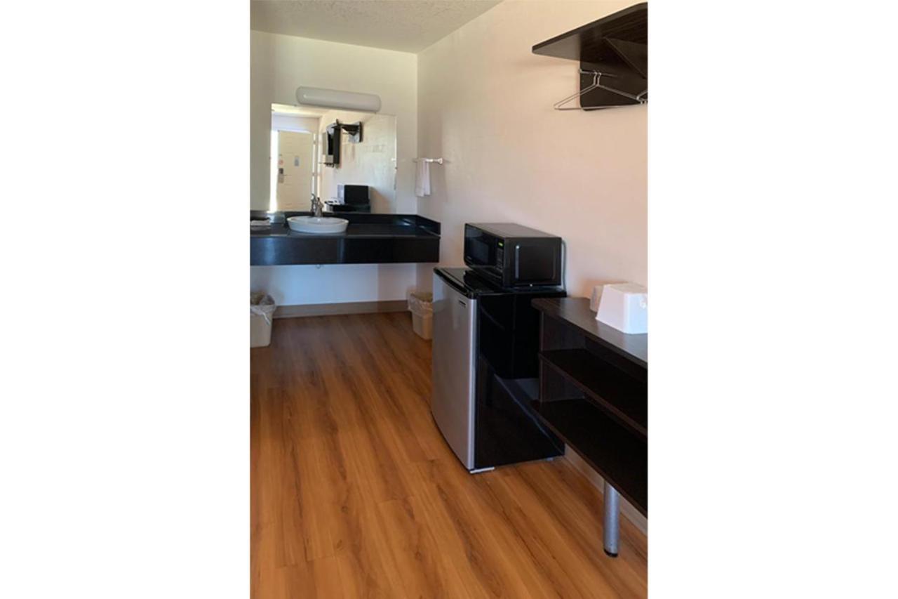 Motel 6 Cameron Mo Luaran gambar